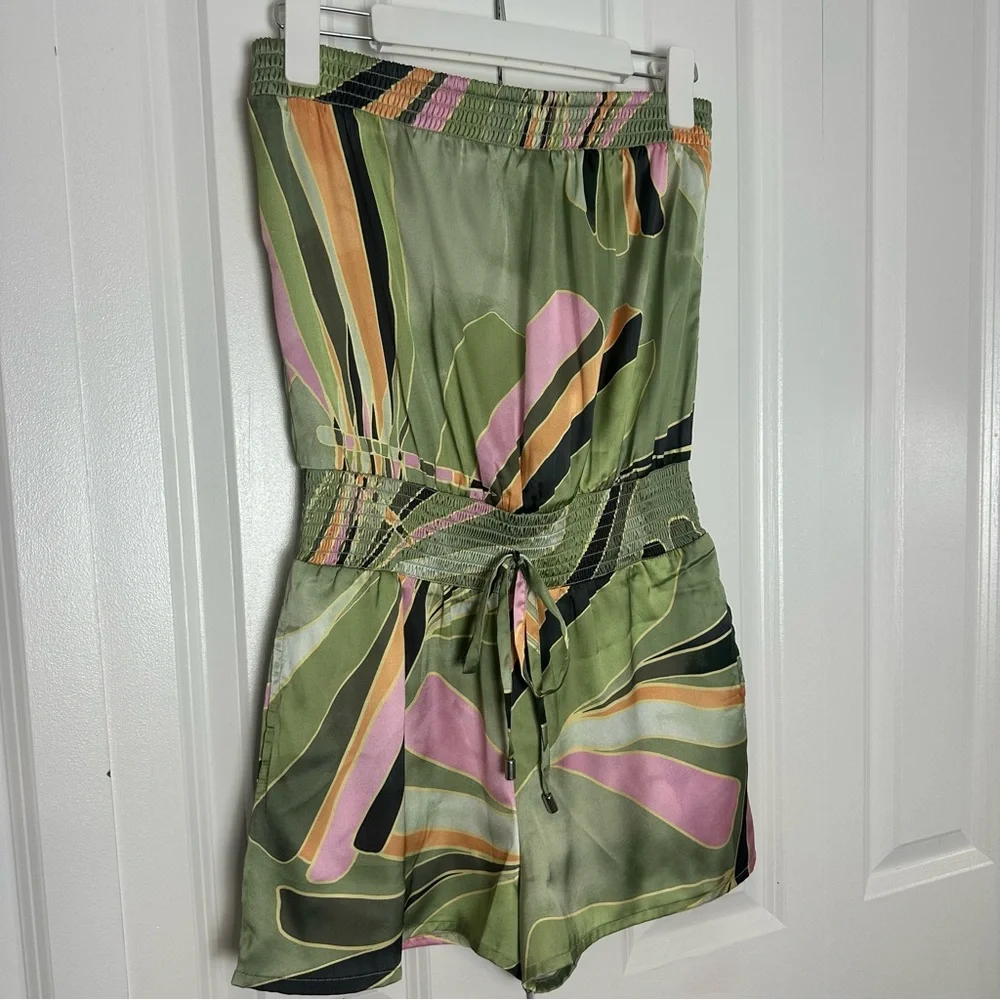 Elan Green Brenna Romper Size Small - Picture 2 of 12